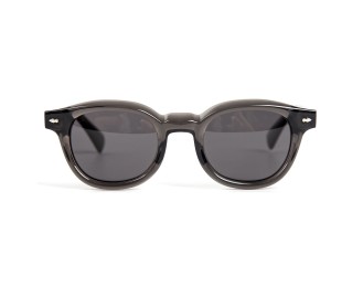 Fashionable thick-rimmed minimalist sunglasses